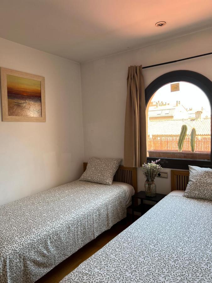 فيلا Casa Neus, Casa Cerca De Barcelona سان فيلايو دي يوبريغات المظهر الخارجي الصورة