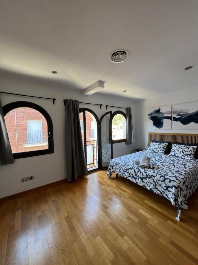 فيلا Casa Neus, Casa Cerca De Barcelona سان فيلايو دي يوبريغات المظهر الخارجي الصورة