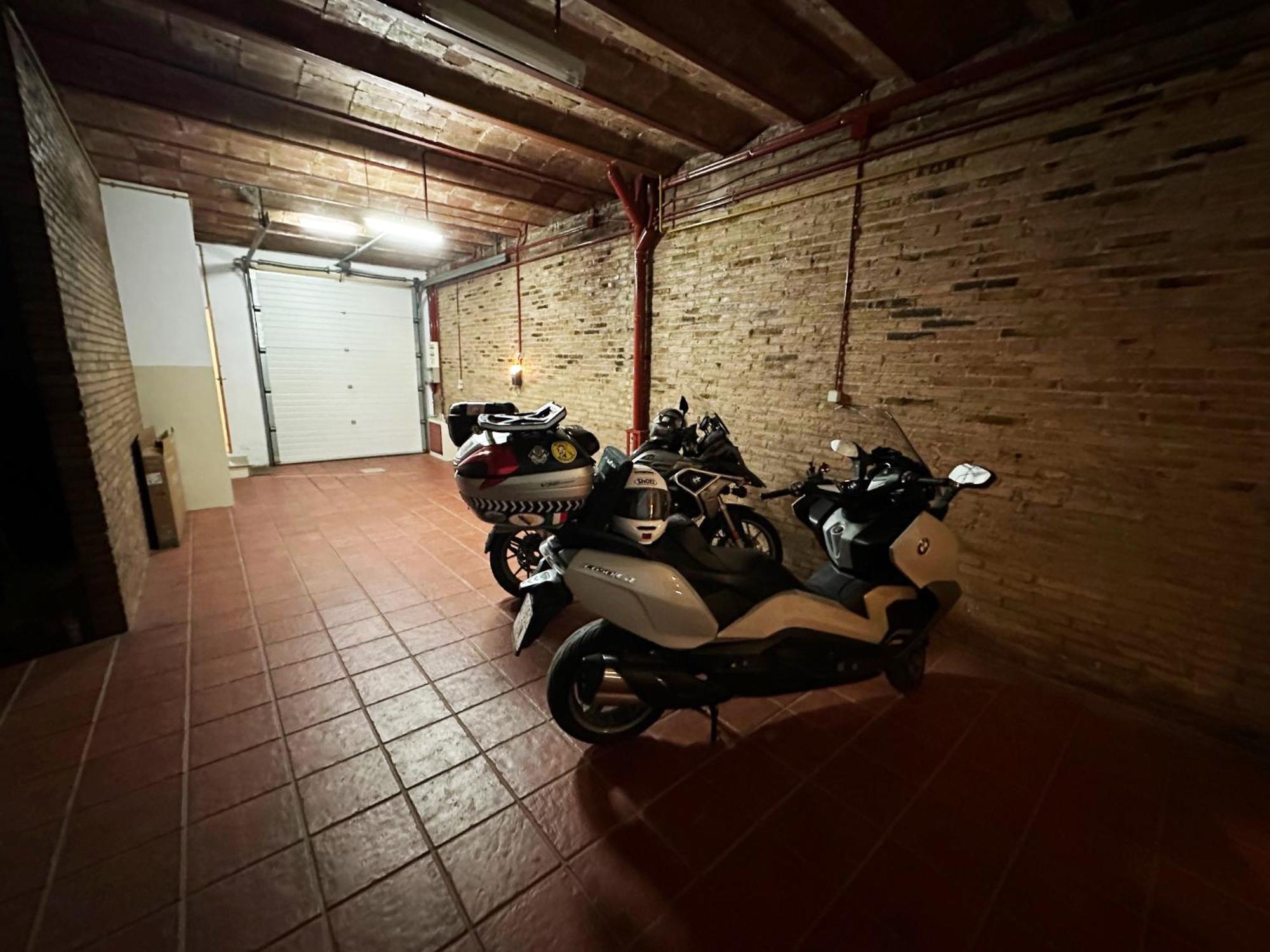 فيلا Casa Neus, Casa Cerca De Barcelona سان فيلايو دي يوبريغات المظهر الخارجي الصورة